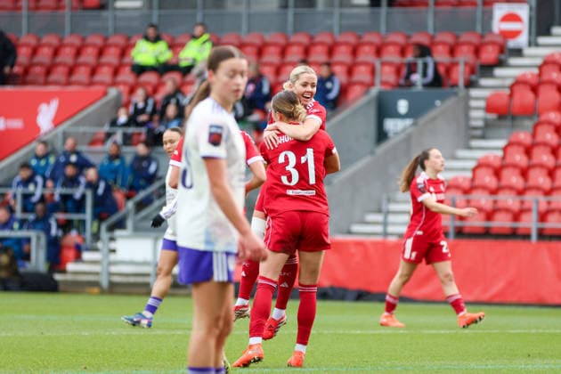 Liverpool FC Women v Aston Villa Women - Women s Super League 25 26 Liverpool s Martha Ellen Thomas celebrates with Denise O Sullivan after goal during match against Aston Villa - Women s Super League 25 26 08.02.2026 Liverpool Brewdog Stadium United Kingdom Copyright: xZacharyxLockex