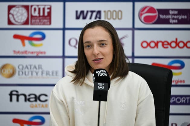 Qatar TotalEnergies Open 2026 - Day One DOHA, QATAR FEBRUARY 8: Iga Swiatek of Poland speaks during a press conference, PK, Pressekonferenz on Media Day at the Qatar TotalEnergies Open, part of the Hologic WTA, Tennis Damen Tour, at the Khalifa International Tennis and Squash Complex, in Doha, Qatar, February 8, 2026. Doha Qatar Copyright: xArturxWidakx originalFilename:widak-qatartot260208_npj5z.jpg