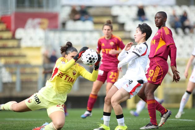 Baldi Rachele of A.S. Roma Femminile is in action during the Serie A Women Athora 13th day between A.S. Roma Femminile vs A.C. Milan S.P.A. , 08 February 2026 at the Tre Fontane Stadium, Roma Italy.  Copyright: xMatteoxCassoni IPAxSportx xipa-agency.netx xx IPA_71124273 IPA_Agency_IPA71124273