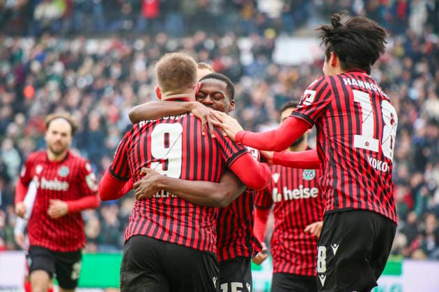 Germany Soccer 2 Bundesliga 2025 26, 21 Matchday Hannover 96 vs Holstein Kiel Heinz von Heiden Arena Stadion Hannover Goal celebration Benjamin Källman Benjamin Kallman Hannover 96, 9 NoÃ l AsÃ ko Noel Aseko Hannover 96, 15 Hannover Copyright: xAymanxAlahmedx