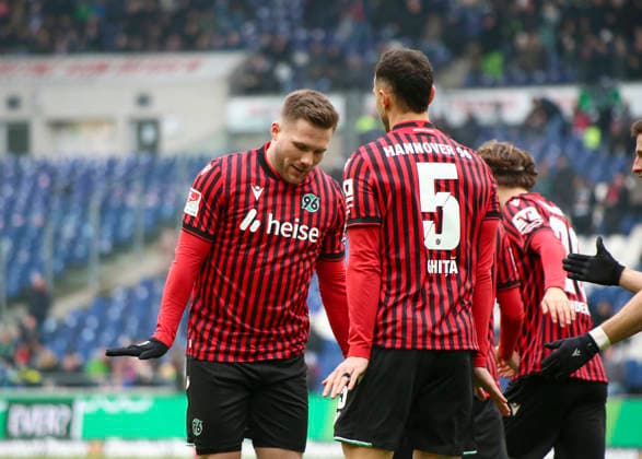 Germany Soccer 2 Bundesliga 2025 26, 21 Matchday Hannover 96 vs Holstein Kiel Heinz von Heiden Arena Stadion Hannover Goal celebration Benjamin Källman Benjamin Kallman Hannover 96, 9 Virgil GhiÅ£Äƒ Virgil Ghita Hannover 96, 5 Hannover Copyright: xAymanxAlahmedx