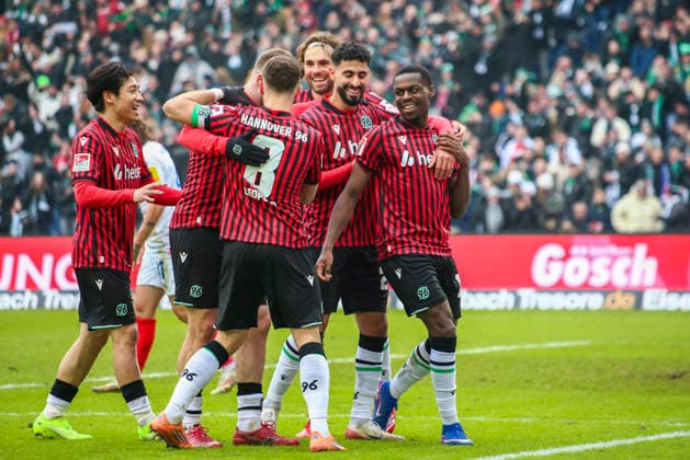 Germany Soccer 2 Bundesliga 2025 26, 21 Matchday Hannover 96 vs Holstein Kiel Heinz von Heiden Arena Stadion Hannover Goal celebration NoÃ l AsÃ ko Noel Aseko Hannover 96, 15 Elias Saad Hannover 96, 24 Daisuke Yokota Hannover 96, 18 Benjamin Källman Benjamin Kallman Hannover 96, 9 Enzo Leopold Hannover 96, 8 Kolja Oudenne Hannover 96, 29 Hannover Copyright: xAymanxAlahmedx