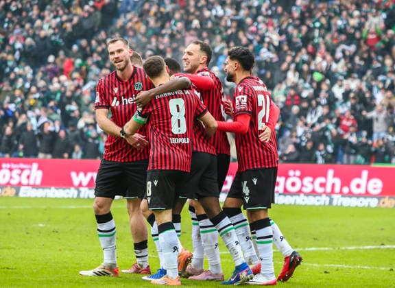 Germany Soccer 2 Bundesliga 2025 26, 21 Matchday Hannover 96 vs Holstein Kiel Heinz von Heiden Arena Stadion Hannover Goal celebration NoÃ l AsÃ ko Noel Aseko Hannover 96, 15 Elias Saad Hannover 96, 24 Daisuke Yokota Hannover 96, 18 Benjamin Källman Benjamin Kallman Hannover 96, 9 Enzo Leopold Hannover 96, 8 Kolja Oudenne Hannover 96, 29 Maurice Neubauer Hannover 96, 33 Virgil GhiÅ£Äƒ Virgil Ghita Hannover 96, 5 Boris Tomiak Hannover 96, 3 Hannover Copyright: xAymanxAlahmedx
