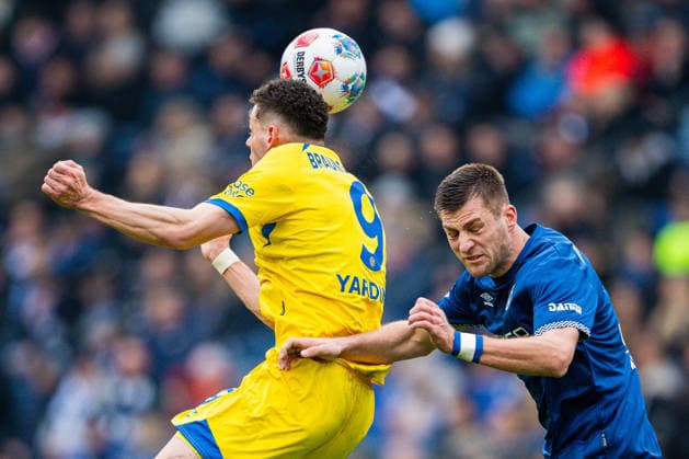 08 02 2026 Soccer, 2025 2026, 2 Bundesliga, 21 Matchday, DSC Arminia Bielefeld Eintracht Braunschweig L R Erencan Yardimci Braunschweig , Robin Knoche Bielefeld DFL REGULATIONS PROHIBIT ANY USE OF PHOTOGRAPHS AS IMAGE SEQUENCES AND OR QUASI VIDEO