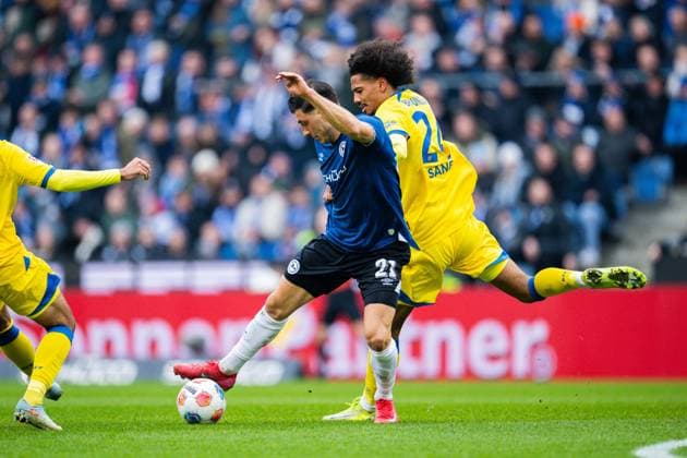 08 02 2026 Soccer, 2025 2026, 2 Bundesliga, 21 Matchday, DSC Arminia Bielefeld Eintracht Braunschweig L R Stefano Russo Bielefeld , Sidi Sane Braunschweig DFL REGULATIONS PROHIBIT ANY USE OF PHOTOGRAPHS AS IMAGE SEQUENCES AND OR QUASI VIDEO