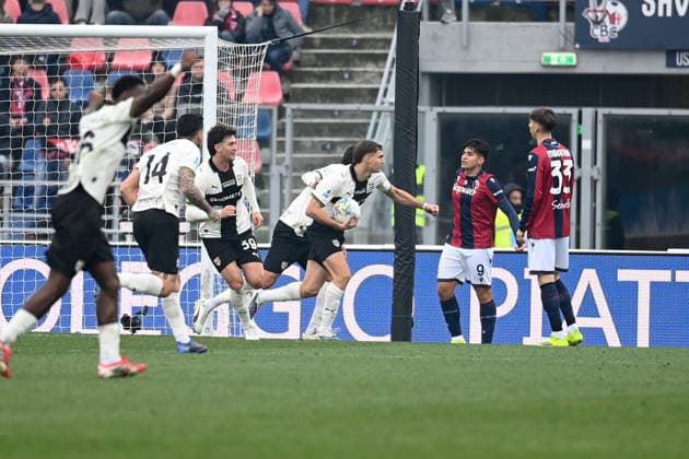 Pellegrino Mateo (Parma Calcio) celebrating his goal during Bologna FC vs Parma Calcio, Italian soccer Serie A match in Bologna, Italy, February 08 2026  Copyright: xGianlucaxRicci IPAxSportx xipa-agency.netx xx IPA_71126747 IPA_Agency_IPA71126747