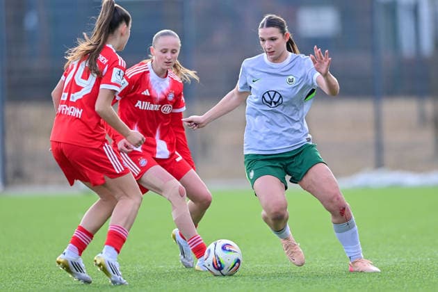 v li Melina Hoffmann FCB, 29 Luzie Zaehringer FCB, 5 Lilly Meister Wolfsburg, 4 in duel, duel, tackle, dynamic, action, action, 08 02 2026, Munich Germany , Football,2 Women Bundesliga, FC Bayern München II VfL Wolfsburg II, DFB DFL REGULATIONS PROHIBIT ANY USE OF PHOTOGRAPHS AS IMAGE SEQUENCES AND OR QUASI VIDEO xslx