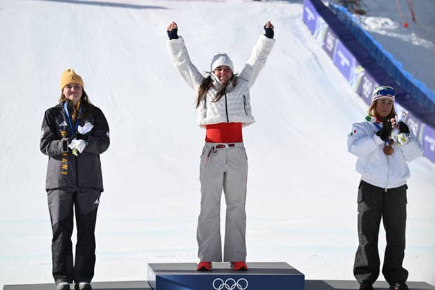 February 8, 2026, Cortina, Veneto, Italy: Aicher Emma from Germany,Johnson Breezy from United States of America,Goggia Sofia from Italy during the Winter Olympic Games, Olympische Spiele, Olympia, OS Milano Cortina 2026, in Tofane Alpine Skiing Centre , on February 8 2026, in Cortina, Italy Cortina Italy - ZUMAm345 20260208_oly_m345_024 Copyright: xFedericoxManonix