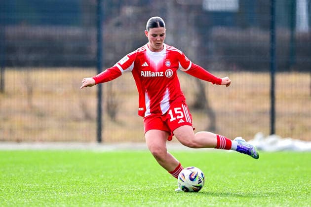 Laura Dafinger FCB, 15 on the ball, Crop, Single image, Action, Action, 08 02 2026, Munich Germany , Soccer,2 Women Bundesliga, FC Bayern München II VfL Wolfsburg II, DFB DFL REGULATIONS PROHIBIT ANY USE OF PHOTOGRAPHS AS IMAGE SEQUENCES AND OR QUASI VIDEO xslx