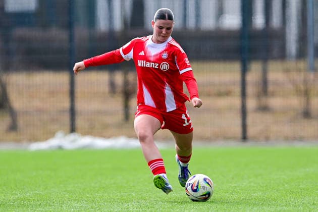 Laura Dafinger FCB, 15 on the ball, Crop, Single image, Action, Action, 08 02 2026, Munich Germany , Soccer,2 Women Bundesliga, FC Bayern München II VfL Wolfsburg II, DFB DFL REGULATIONS PROHIBIT ANY USE OF PHOTOGRAPHS AS IMAGE SEQUENCES AND OR QUASI VIDEO xslx