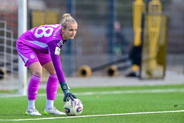 Anna Klink Goalkeeper, Goalkeeper, FCB, 38 on the ball, Crop, Single image, Action, Action, 08 02 2026, Munich Germany , Soccer,2 Women Bundesliga, FC Bayern München II VfL Wolfsburg II, DFB DFL REGULATIONS PROHIBIT ANY USE OF PHOTOGRAPHS AS IMAGE SEQUENCES AND OR QUASI VIDEO xslx