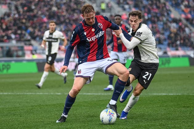 CALCIO - Serie A - Bologna FC vs Parma Calcio Heggem Torbjorn (Bologna Fc) in action during Bologna FC vs Parma Calcio, Italian soccer Serie A match in Bologna, Italy, February 08 2026 Bologna Italy  Copyright: xIPAxSport ABACAx