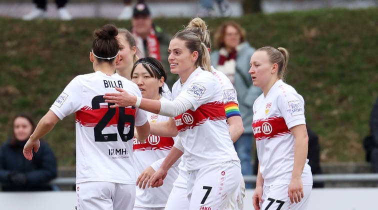 0802 2026, Germany, Stuttgart, Soccer 2 Bundesliga, VfB Stuttgart vs. Borussia Mönchengladbach, celebrating the 2-0 goal, from left Nicole Billa, Yuka Hirano, goal scorer Daphina Redzepi, Leonie Schetter VfB II