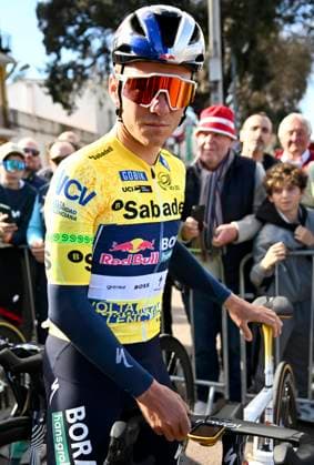 Tour of Valencia 2026 Stage 5 VALENCIA, SPAIN - FEBRUARY 08 : Evenepoel Remco (BEL) of Red Bull BORA Hansgrohe during stage 5 of the 77th edition of Volta a la Comunitat Valenciana an UCI ProSeries 2.Pro cycling road race stage for Men Elite of 93.8 km with start in Betera and finish in Valencia on February 8, 2026 in Valencia, Spain, 08 02 2026 Valencia Spain  Copyright: xVincentxKalutx