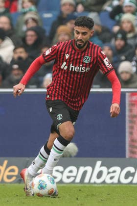 08 02 2026, xtgx, Fußball 2 Bundesliga, Hannover 96 Holstein Kiel emspor, v l Elias Saad Hannover, 24 Freisteller, Einzelbild, Ganzkoerper, single frame DFL DFB REGULATIONS PROHIBIT ANY USE OF PHOTOGRAPHS as IMAGE SEQUENCES and or QUASI VIDEO Hannover