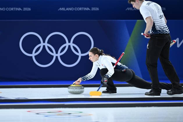 (260208) -- CORTINA D AMPEZZO, Feb. 8, 2026 -- Julie Zelingrova (L) Vit Chabicovsky of the Czech Republic compete against Kristin Skaslien Magnus Nedregotten of Norway during the curling mixed doubles round robin session 10 match of the 2026 Milan-Cortina Winter Olympics in Cortina D Ampezzo, Italy, Feb. 8, 2026. ) (MICO2026)ITALY-CORTINA D AMPEZZO-OLYMPIC Winter games, Winterspiele,Spiele, Summer games CURLING-MIXED DOUBLES-ROUND ROBIN LianxYi 