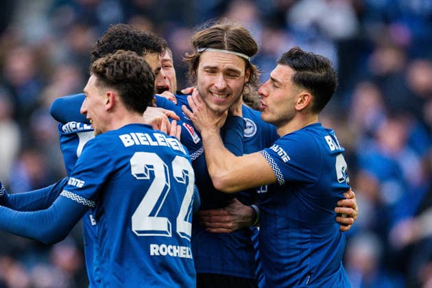 08 02 2026 Soccer, 2025 2026, 2 Bundesliga, Matchday 21, DSC Arminia Bielefeld Eintracht Braunschweig Cheering after the goal to 3 2 by Roberts Uldrikis Bielefeld , L R Jannik Rochelt Bielefeld , Roberts Uldrikis Bielefeld , Stefano Russo Bielefeld DFL REGULATIONS PROHIBIT ANY USE OF PHOTOGRAPHS AS IMAGE SEQUENCES AND OR QUASI VIDEO
