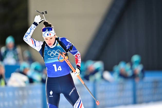 ANTERSELVA, ITALY 20260208 France s Julia Simon in the lead during the mixed 4x6 km biathlon relay at the Winter Olympics in Anterselva, Italy. *** The image is included in the SPORTS PACKAGE. For others PAYMENT IMAGE *** ANTERSELVA ITALY x10050x *** ANTERSELVA, ITALY 20260208 Frances Julia Simon in the lead during the mixed 4x6 km biathlon relay at the Winter Olympics in Anterselva, Italy The image is included in the SPORTS PACKAGE For others PAYMENT IMAGE ANTERSELVA ITALY x10050x  Copyright: xPontusxLundahl TTx 2026 OLYMPICS BIKASTING