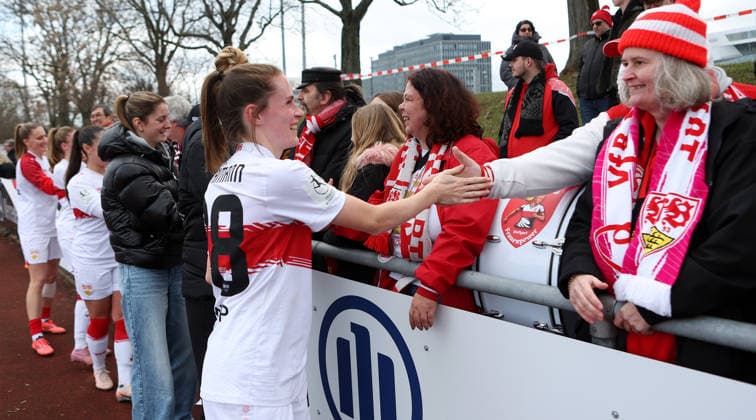 0802 2026, Germany, Stuttgart, Soccer 2 Bundesliga, VfB Stuttgart vs Borussia Mönchengladbach, New signing Reena Wichmann VfB II, in front of the fans