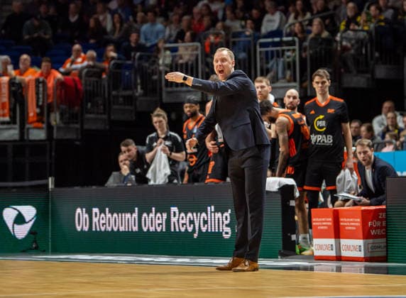 Basketball, Men, Season 2025 2026, easyCredit BBL 19 Matchday , Alba Berlin RASTA Vechta, Coach Christian Held Vechta , 08 02 2026, Copyright: xSebastianxRäppold MatthiasxKochx