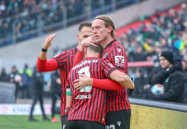 Germany Soccer 2 Bundesliga 2025 26, 21 Matchday Hannover 96 vs Holstein Kiel Heinz von Heiden Arena Stadion Hannover Goal celebration Stefan Teitur ÖžorÃ°arson Stefan Teitur Thordarson Hannover 96, 23 Enzo Leopold Hannover 96, 8 Hannover Copyright: xAymanxAlahmedx