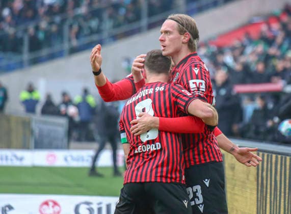 Germany Soccer 2 Bundesliga 2025 26, 21 Matchday Hannover 96 vs Holstein Kiel Heinz von Heiden Arena Stadion Hannover Goal celebration Stefan Teitur ÖžorÃ°arson Stefan Teitur Thordarson Hannover 96, 23 Enzo Leopold Hannover 96, 8 Hannover Copyright: xAymanxAlahmedx