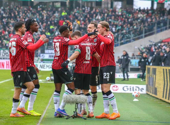 Germany Soccer 2 Bundesliga 2025 26, 21 Matchday Hannover 96 vs Holstein Kiel Heinz von Heiden Arena Stadion Hannover Goal celebration Stefan Teitur ÃžorÃ°arson Stefan Teitur Thordarson Hannover 96, 23 Enzo Leopold Hannover 96, 8 Virgil GhiÅ£Äƒ Virgil Ghita Hannover 96, 5 Hendry Blank Hannover 96, 4 Waniss TaÃ¯bi Waniss Taibi Hannover 96, 26 Hannover Copyright: xAymanxAlahmedx