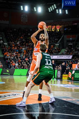 Neu Ulm, Germany, 08 02 26 Joel Soriano ratiopharm ulm and Marten Linssen VET CONCEPT Gladiators Trier battle for the ball during the Basketball Bundesliga match between ratiopharm ulm vs VET CONCEPT Gladiators Trier at ratiopharm Arena on February 08, 2026 in Neu Ulm, Germany Photo by Harry Langer DeFodi Images ratiopharm Arena, Germany, 08 02 26 Joel Soriano ratiopharm ulm and Marten Linssen VET CONCEPT Gladiators Trier battle for the ball during the Basketball Bundesliga match between ratiopharm ulm vs VET CONCEPT Gladiators Trier at Neu Ulm on February 8, 2026 in ratiopharm Arena, Germany Photo by Harry Langer DeFodi Images Photo by Harry Langer DeFodi Images