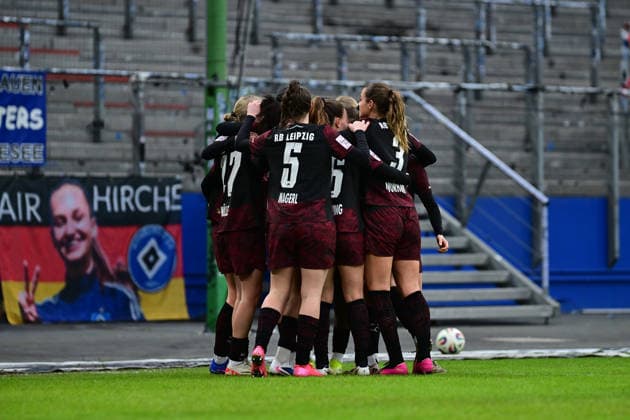 Soccer I Women I Season 2025 2026 I Bundesliga I 17 Matchday I Hamburger SV RB Leipzig I 08 02 2026 Cheers, excitement, enthusiasm, euphoria, joy, happiness, cheerfulness at RB Leipzig Hamburg Volkspark, Volksparkstadion, stadium, Volkspark Stadion Hamburg Germany Copyright: xLobeca FelixxSchlikisx