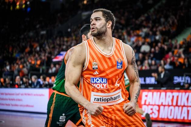 Neu Ulm, Germany, 08 02 26 Christopher Ledlum ratiopharm ulm gestures, gestures during the Basketball Bundesliga match between ratiopharm ulm vs VET CONCEPT Gladiators Trier at ratiopharm Arena on February 08 2026 in Neu Ulm, Germany Photo by Harry Langer DeFodi Images ratiopharm Arena, Germany, 08 02 26 Christopher Ledlum ratiopharm ulm gestures during the Basketball Bundesliga match between ratiopharm ulm vs VET CONCEPT Gladiators Trier at Neu Ulm on February 8, 2026 in ratiopharm Arena, Germany Photo by Harry Langer DeFodi Images Photo by Harry Langer DeFodi Images