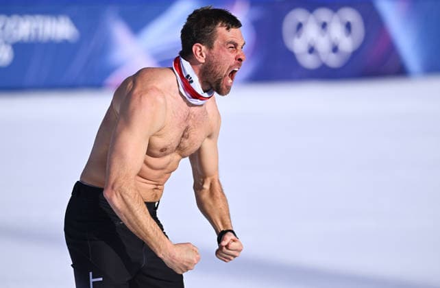 (260208) -- LIVIGNO, Feb. 8, 2026 -- Benjamin Karl of Austria celebrates after winning the Snowboard Men s Parallel Giant Slalom final at the Milan-Cortina 2026 Olympic Winter games, Winterspiele,Spiele, Summer games in Livigno, Italy, Feb. 8, 2026. ) (MICO2026)ITALY-LIVIGNO-OLYMPIC WINTER GAMES-SNOWBOARD-MEN S PARALLEL GIANT SLALOM-FINAL ZhangxHongxiang 