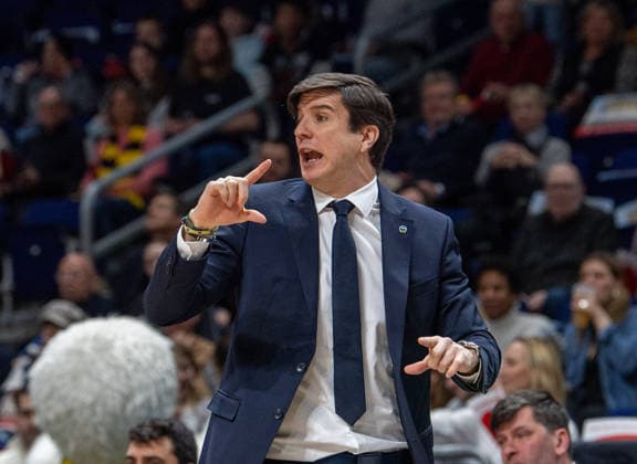 Basketball, Men, Season 2025 2026, easyCredit BBL 19 Matchday , Alba Berlin RASTA Vechta, Coach Pedro Calles Alba , 08 02 2026, Copyright: xSebastianxRäppold MatthiasxKochx