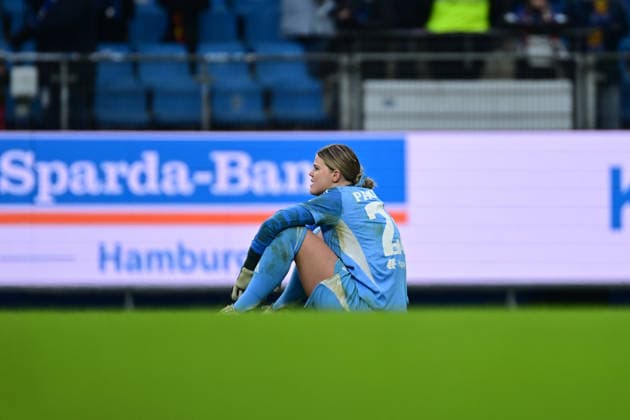 Soccer I Women I Season 2025 2026 I Bundesliga I 17 Matchday I Hamburger SV RB Leipzig I 08 02 2026 Looks disappointed, saddened, depressed, frustrated, crestfallen, offended, dejected, dissatisfied, disillusioned, bad-tempered Lea Paulick 25, Hamburger SV Hamburg Volkspark, Volksparkstadion, stadium, Volkspark Stadion Hamburg Germany Copyright: xLobeca FelixxSchlikisx