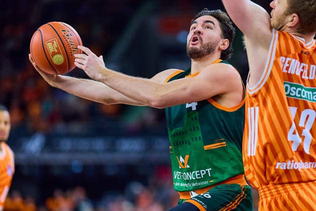 Clayton Guilozet Gladiators Trier, 04 , Christian Sengfelder ratiopharm ulm, 43 GER, ratiopharm ulm vs Gladiators Trier, Basketball, 21 Matchday, EasyCredit Bundesliga, Season 2025 2026, 08 02 2026 GER, ratiopharm ulm vs Gladiators Trier, Basketball, 21 Matchday, EasyCredit Bundesliga, Season 2025 2026, 08 02 2026 Neu Ulm Copyright: xEibner-Pressefoto GeraldxOelze-dexStoppanyx EP_ODS