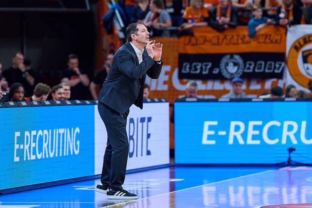 Ty Harrelson ratiopharm ulm, Head Coach calls GER, ratiopharm ulm vs Gladiators Trier, Basketball, 21 Matchday, EasyCredit Bundesliga, Season 2025 2026, 08 02 2026 GER, ratiopharm ulm vs Gladiators Trier, Basketball, 21 Matchday, EasyCredit Bundesliga, Season 2025 2026, 08 02 2026 New Ulm Copyright: xEibner-Pressefoto GeraldxOelze-dexStoppanyx EP_ODS