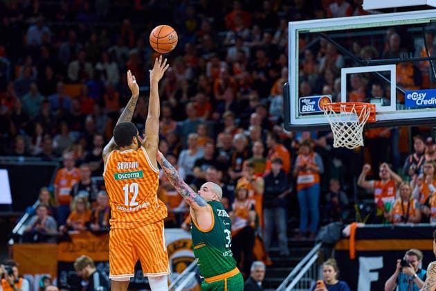 Martin Linssen Gladiators Trier, 12 , Maik Zirbes Gladiators Trier, 33 GER, ratiopharm ulm vs Gladiators Trier, Basketball, 21 Matchday, EasyCredit Bundesliga, Season 2025 2026, 08 02 2026 GER, ratiopharm ulm vs Gladiators Trier, Basketball, 21 Matchday, EasyCredit Bundesliga, Season 2025 2026, 08 02 2026 Neu Ulm Copyright: xEibner-Pressefoto GeraldxOelze-dexStoppanyx EP_ODS