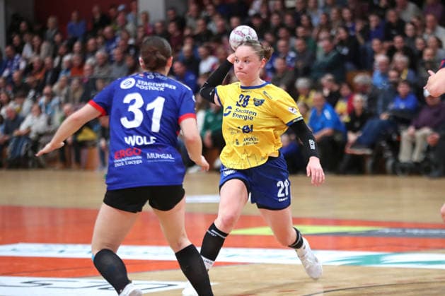 Handball, 2 Alsco HBF HC Leipzig Rostocker HC 08 02 2026 Lara Tauchmann 28, HC Leipzig 2 Alsco Handball Bundesliga Frauen, HBF, Saison 2025 2026, 17 Spieltag HC Leipzig vs Rostocker HC am 08 02 2026 in der Sporthalle Brüderstraße Leipzig Copyright: xBEAUTIFULxSPORTS JanxKaeferx