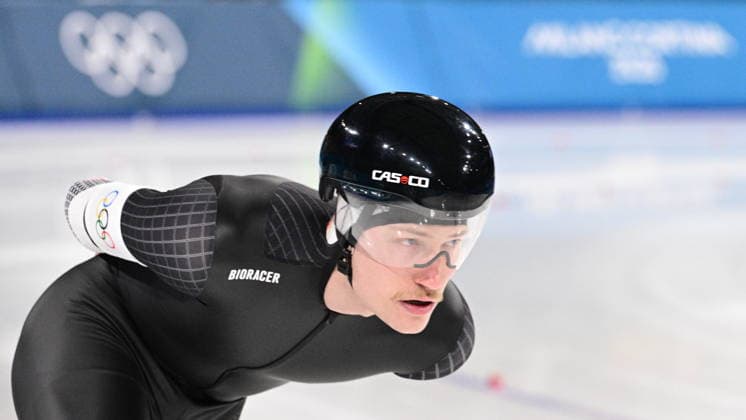XXV Winter Olympic Games, Olympische Spiele, Olympia, OS Speed skating, Eisschnelllauf - men, 5000m, February 8, Milan. Fridtjof Petzold from Germany competes in the race. (CTKxPhoto MichalxKamaryt) CTKPhotoP2026020805334  CTKPhotoP2026020805334