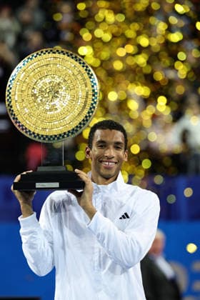 TENNIS : Finale Open Occitanie ATP, Tennis Herren 250 - 08 02 2026 Felix AUGER-ALIASSIME (CAN) vainqueur de la finale 2026 de l™Open Occitanie ATP 250 a la Sud de France Arena de Montpellier, le 8 fevrier 2026. MontpellierFrance  Copyright: xValentinaxClaretx