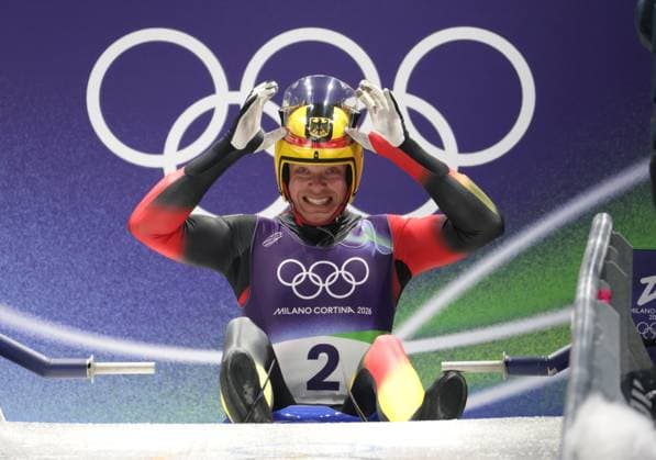 Unzufrieden . . . Felix LOCH (GER, RC Berchtesgaden). Rodeln Einsitzer der Maenner. Olympische Winterspiele 2026. 8.2.2026, Sliding Center, Cortina, Italien. Quelle Copyright Credit : Oryk HAIST *** Dissatisfied Felix LOCH GER, RC Berchtesgaden Luge Mens Single Seater Olympic Winter Games 2026 8 2 2026, Sliding Center, Cortina, Italy Source Copyright Credit Oryk HAIST xOLY-ROD-LUG02x