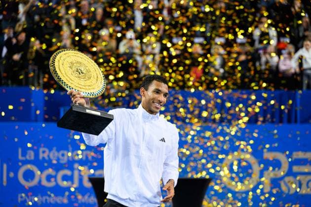 February 8, 2026, Perols, Montpellier, Occitanie, France: Felix Auger-Aliassime of Canada lifts his trophy after his match against Adrian Mannarino of France at Open Occitanie on February 8, 2026, at Sud de France Arena in Montpellier, France. Perols, Montpellier France - ZUMAc313 20260208_zsp_c313_002 Copyright: xFaresxChafaix