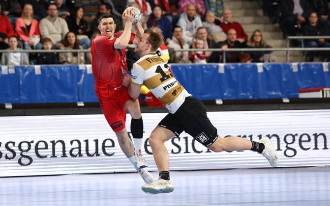 08 02 2026, Germany, Bietigheim Handball SG BBM Bietigheim vs HC Elbflorenz 2006, f l Moritz Strosack BBM , Anton Preußner Elbflorenz