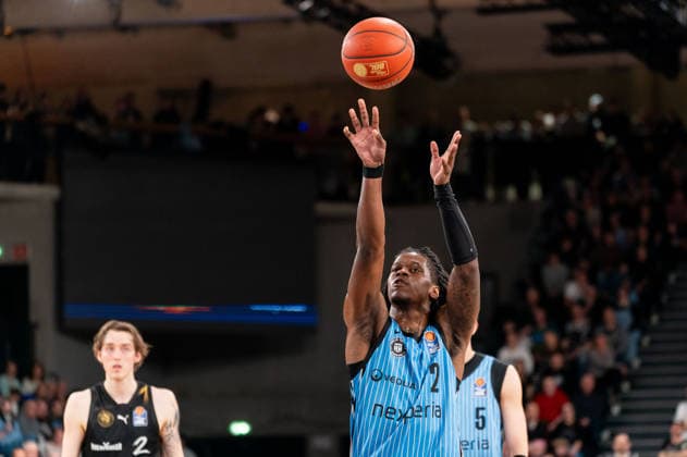 Leonard Thorpe Jr Veolia Towers Hamburg, 02 at free throw, GER, Veolia Towers Hamburg vs Basketball Loewen Braunschweig, Basketball, Bundesliga, Matchday 19, Season 2025 2026, 08 02 2026 GER, Veolia Towers Hamburg vs Basketball Loewen Braunschweig, Basketball, Bundesliga, Matchday 19, Season 2025 2026, 08 02 2026 Hamburg Copyright: xEibner-Pressefoto MaxxVincenx EP_MVN