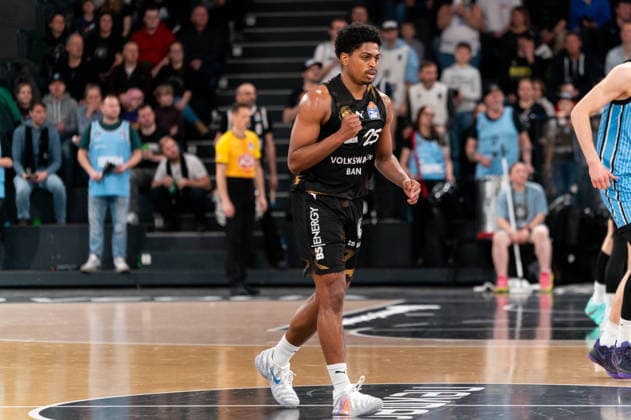 Grant Sherfield Basketball Loewen Braunschweig, 25 cheers, GER, Veolia Towers Hamburg vs Basketball Loewen Braunschweig, Basketball, Bundesliga, Matchday 19, Season 2025 2026, 08 02 2026 GER, Veolia Towers Hamburg vs Basketball Loewen Braunschweig, Basketball, Bundesliga, Matchday 19, Season 2025 2026, 08 02 2026 Hamburg Copyright: xEibner-Pressefoto MaxxVincenx EP_MVN