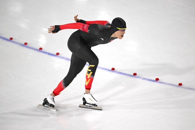 (260208) -- MILAN, Feb. 8, 2026 -- Liu Hanbin of China competes during the Speed skating, Eisschnelllauf men s 5000m match at the Milan-Cortina 2026 Olympic Winter games, Winterspiele,Spiele, Summer games in Milan, Italy, Feb. 8, 2026. ) (MICO2026)ITALY-MILAN-OLYMPIC WINTER GAMES-SPEED SKATING-MEN S 5000M WuxWei 