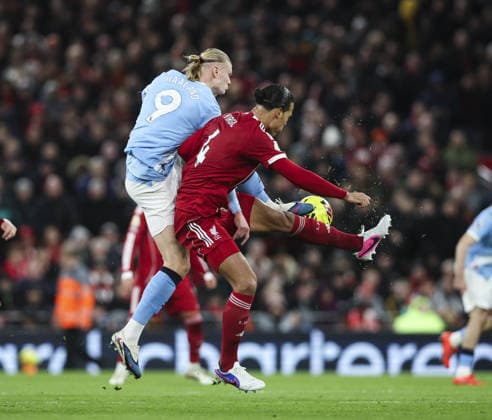 Liverpool v Manchester City, FA Premier League 08.02.26 Liverpool v Manchester City, FA Premier League Bradley Ormesher The Times Erling Haaland of Manchester City and Virgil van Dijk of Liverpool  Copyright: xBradleyxOrmesherx NINTCHDBPICT001057457169