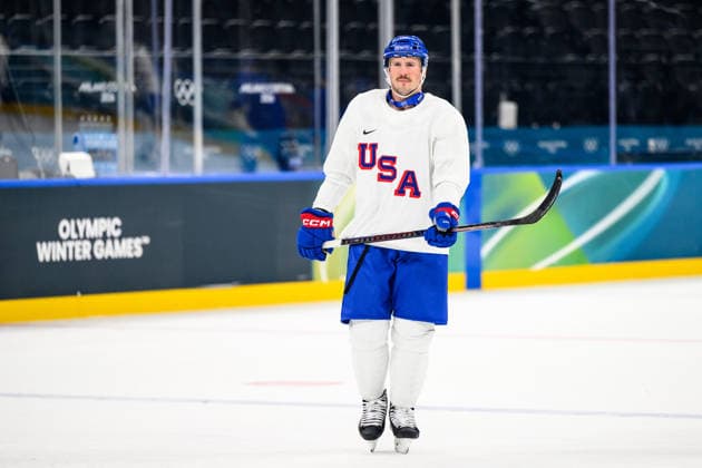 260208 JT Miller of USA at an Ice hockey, Eishockey practice session during day 2 of the 2026 Winter Olympics on February 8, 2026 in Milan. Photo: Carl Sandin BILDBYRAN kod CS CS0859 ishockey ice hockey Olympic Games, Olympische Spiele, Olympia, OS olympics winter olympics os ol olympiska spel vinter-os olympiske leker milano cortina 2026 milan cortina 2026 milano cortina 2026 olympic games milano cortina 2026 winter olympic games milano cortina-os milano cortina-ol vinter-ol 2 bbeng usa *** 260208 JT Miller of USA at an ice hockey practice session during day 2 of the 2026 Winter Olympics on February 8, 2026 in Milan Photo Carl Sandin BILDBYRAN code CS CS0859 ice hockey ice hockey olympic games olympics winter olympics os ol olympiska spel vinter os olympiske leker milano cortina 2026 milan cortina 2026 milano cortina 2026 olympic games milano cortina 2026 winter olympic games milano cortina os milano cortina ol vinter ol 2 bbeng usa  Copyright: CARLxSANDIN BB260208CS125