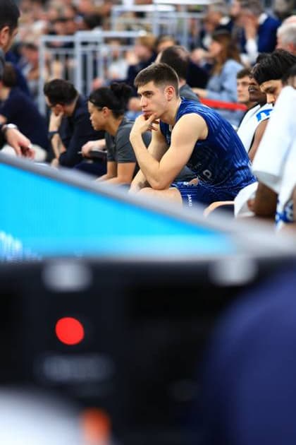 Scene with Dusan Neskovic 7 MLP Academics Heidelberg on the bench on the sidelines easyCredit BBL MLP Academics Heidelberg - FC Bayern München Basketball 08 02 2026 Copyright: xMichaelxGelhardtx