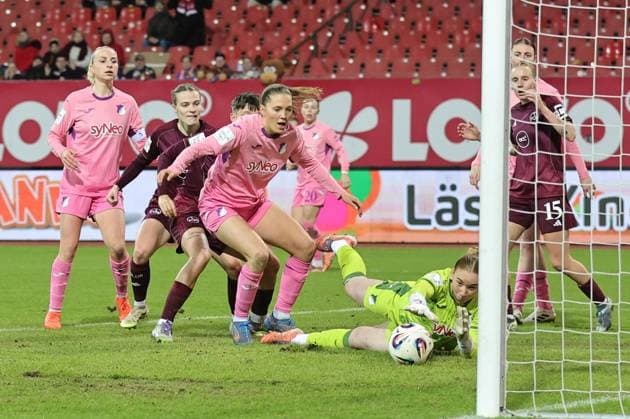 08 02 2026 Soccer Season 2025 2026 1 Women Soccer Bundesliga 17 Matchday 1 FC Nürnberg FCN Club TSG 1899 Hoffenheim Sportfoto Zink DaMa xdaxmax Laura Johanna Dick 1, TSG Hoffenheim saves goal shot from Aneta Polaskova 26, 1 FC Nürnberg FCN