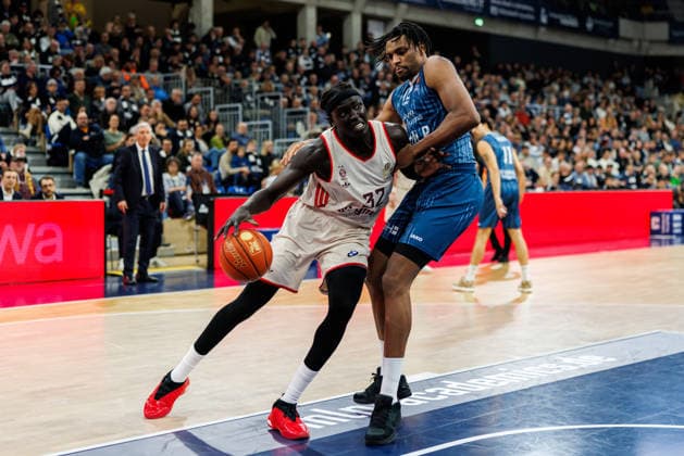 easycredit BBL, MLP Academics Heidelberg FC Bayern München Basketball, 08 02 2026 Wenyen Gabriel FC Bayern München Basketball, 32 against Osun Osunniyi MLP Academics Heidelberg, 12 game of the easycredit BBL MLP Academics Heidelberg FC Bayern München Basketball on matchday 19 of the 25 26 season at the SNP Dome in Heidelberg on 08 02 2026 Copyright: xBEAUTIFULxSPORTS Hahnex